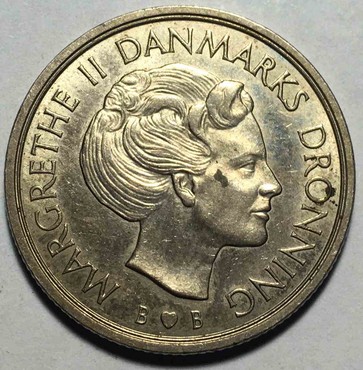 1  1981  